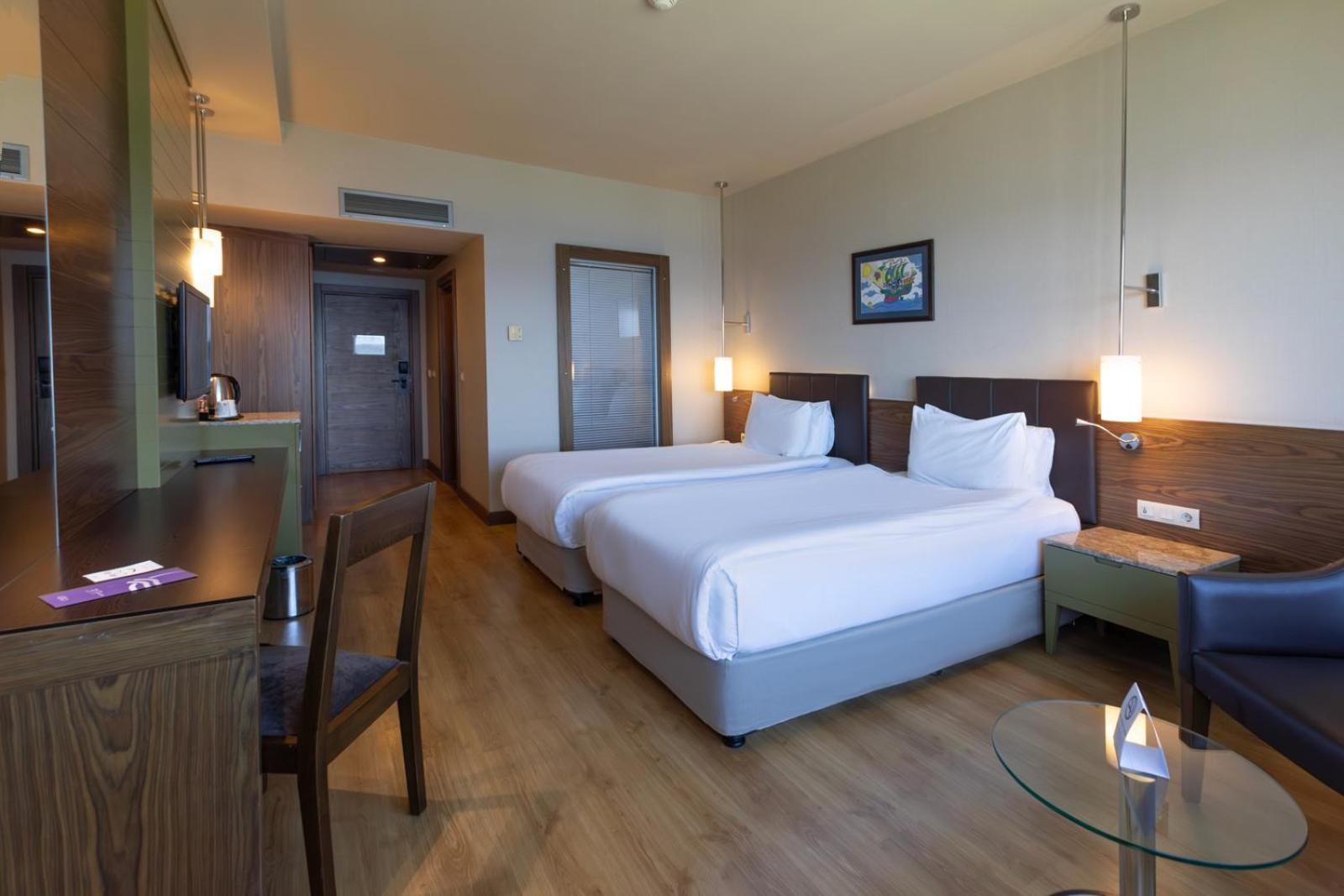 Kolin & Convention Center מלון 5*